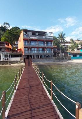 Jacuecanga House | Pet-Friendly Toca do Cambu with Ocean Views and Pool