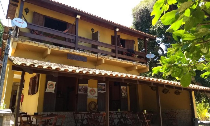 Praia de Aracatiba Hotel | Unforgettable Oceanfront Stay at Pousada Tony Montana