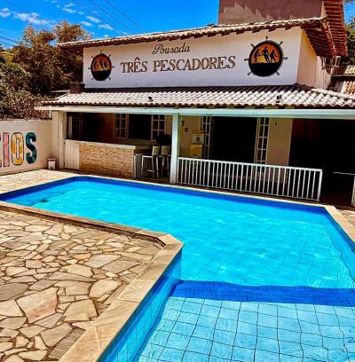 Albatroz Hotel | Cozy Pousada Três Pescadores with Oceanfront Views