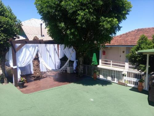 Gramado House | Guest Rated 10/10 at Pousada Tradição - Family Friendly Stay