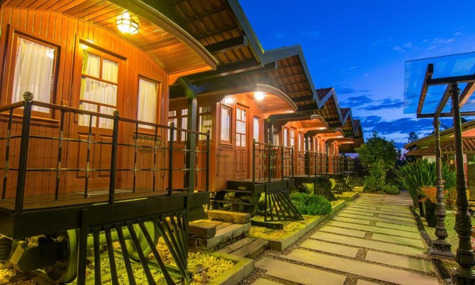 Tiradentes Hotel | Discover Pousada Trem do Imperador: Family-Friendly Retreat