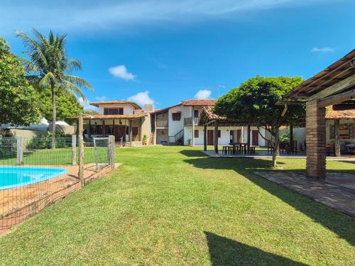 Praia do Frances Hotel | Serene Pousada Trilha do Mar: Family-Friendly Retreat