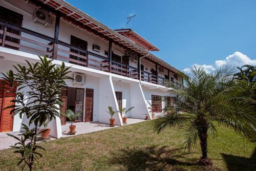Jardim Itagua Hotel | Child-Friendly Retreat at Pousada Ubatuba Itaguá - Rated 9.6