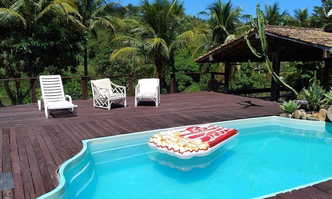 Macae Hotel | Relax at Pousada Vale Encantado Macaé with Ocean Views