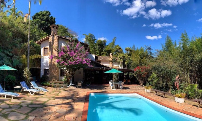 Itaipava Hotel | Relaxing Pousada Valle Paradiso with Oceanfront Pool & Spa