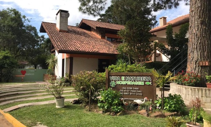 Bairro Lago Negro Hotel | Escape to Pousada Vida e Natureza with Spa & Family Perks