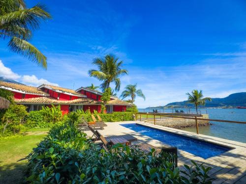 Centro Comercial Hotel | Top-Rated Pousada Vila das Velas: Pool, Hot Tub & More