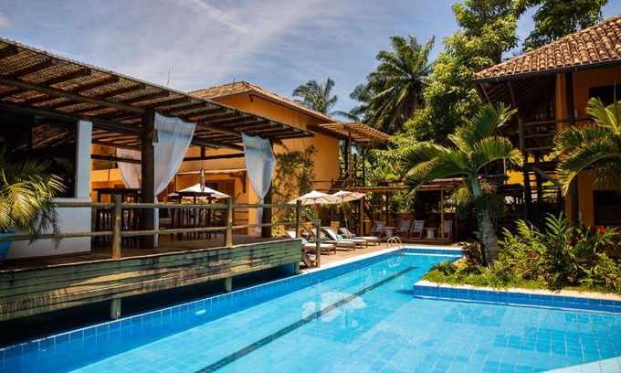 Itacare Hotel | Relax at Pousada Vila do Dengo - Pool, Breakfast & More