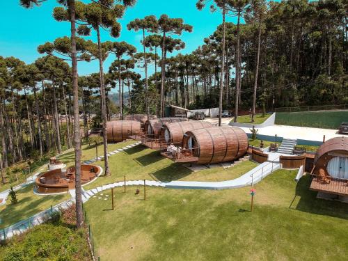 Monte Verde Cabin | Unforgettable Oceanfront Getaway at Pousada Villa Barril