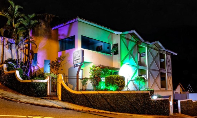 Centro Hotel | Enchanting Pousada Vista da Pedra in Atibaia with Breakfast