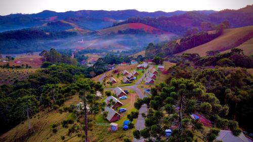 Camanducaia Cabin | Pet-Friendly Retreat at Pousada Vista do Paraíso