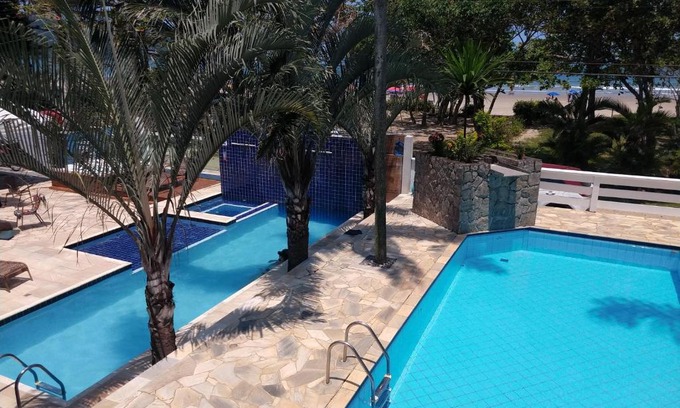 Indaia Hotel | Pousada Vistazul: Oceanfront Getaway with Heated Pool