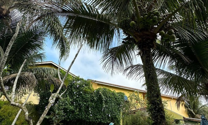 Itanhaem Bed & Breakfast | Discover Pousada Vitriol: Family-Friendly with Pool & Breakfast