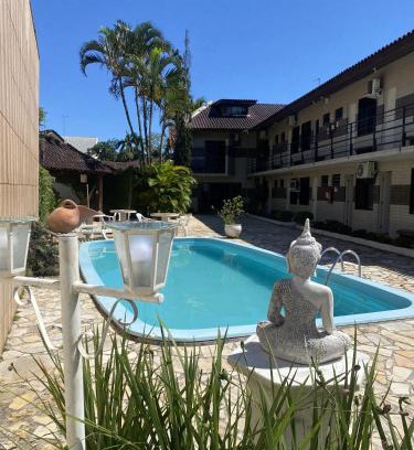Matinhos Hotel | Relax at Pousada Volare with Ocean View & Pool Access
