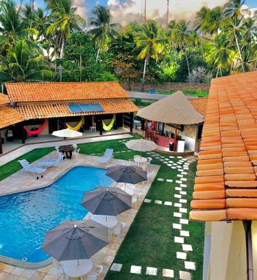 Barreira do Boqueirao Hotel | Pet-Friendly Pousada Yapara-Tyba with Ocean View & Spa