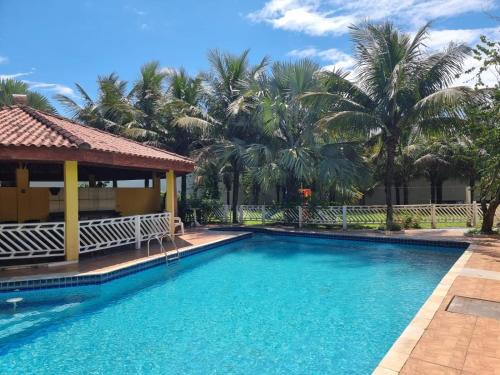 Ilha Comprida Apartment | Pet-Friendly Pousada Ykapê with Oceanfront Pool Access