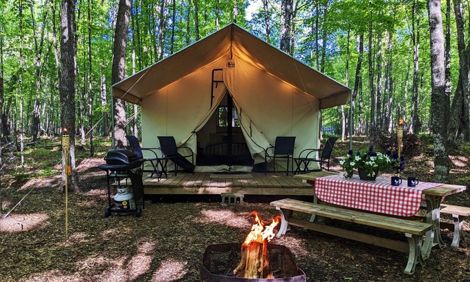 Phelps Hotel | Top-Rated POV Lake Resort & Glamping Campground Escape