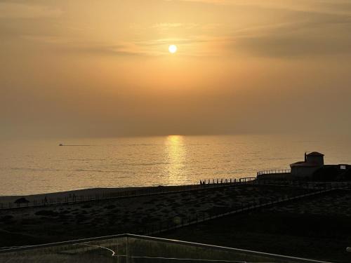A Ver-o-Mar Apartment | Oceanfront Studio in Povoa de Varzim - Rated 8.9/10