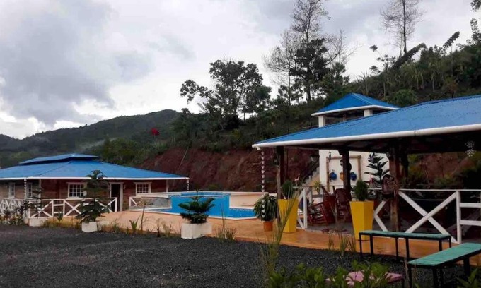 Pedro Brand House | Discover Power Ranch Finca Ecológica: Pet-Friendly Escape