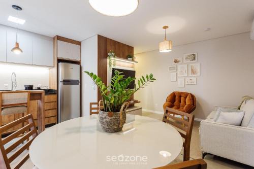 Ingleses Norte Apartment | Relaxing 4-Star Retreat near Praia in Floripa, SC