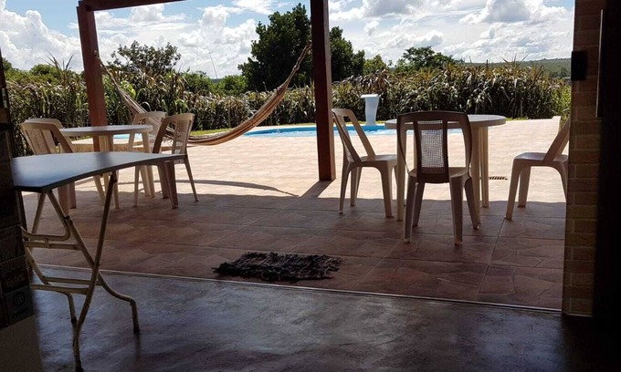 Planaltina House | Cozy Retreat Near Lagoa Formosa with Lake View & Pool