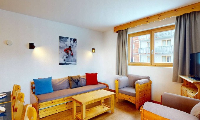 Saint-Pierre-de-Clages Apartment | Unforgettable Outdoor Fun at Pracondu 2 303 - Top Rated Stay