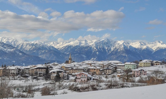 Vason Apartment | Cozy Northern Italian Mountain Apartment with Spa & Breakfast