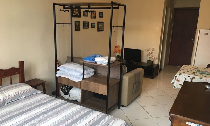Lapa Apartment | Versatile Studio in Lapa with Spa and Breakfast Included