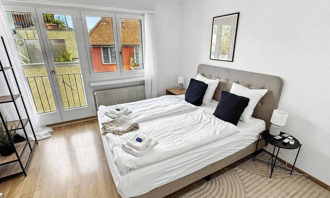 District 6 Apartment | Practical studio in city center (Crown 36)