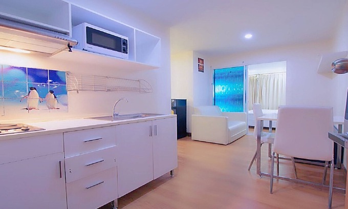 Ratchadaphisek Condo | Discover Pradya Place Ratchada-Huai Khwang with Kitchen Access