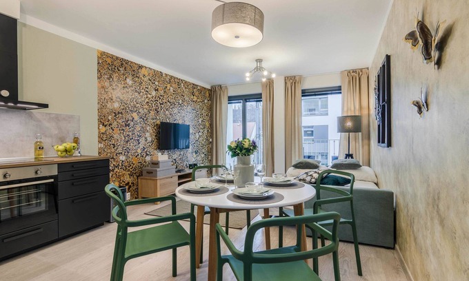 Karlin Apartment | Pet-Friendly Prague APTs by Michal&Friends - Rated 9.8!