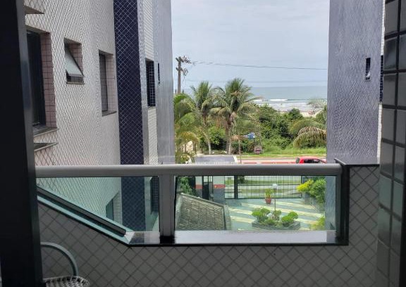 Boraceia Apartment | Beachfront Bliss at Praia de Boraceia - Rated 9.8/10