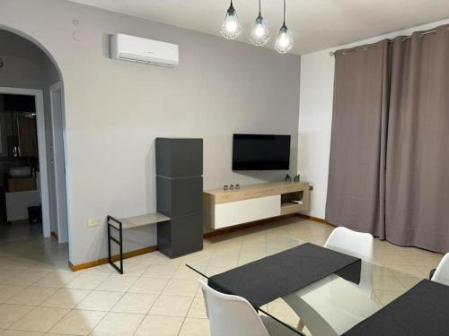 Praia a Mare Apartment | Child-Friendly Retreat at Praia Guest House 2