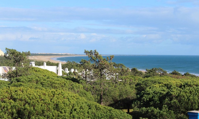 Castro Marim Villa | Beachside Villa at Praia Verde with Pool and Ocean Views