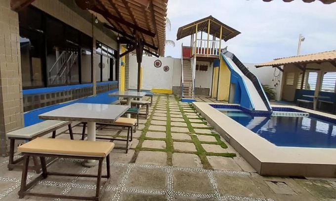 Baia da Traicao Apartment | Pet-Friendly Prainha Apart-Hotel with Oceanfront Views