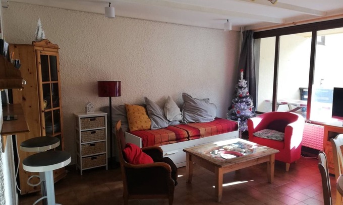 Pra Loup Apartment | Family-Friendly Praloup 1600: Ideal Summer Getaway with Wifi