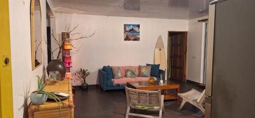 Taravao House | Prana Lodge