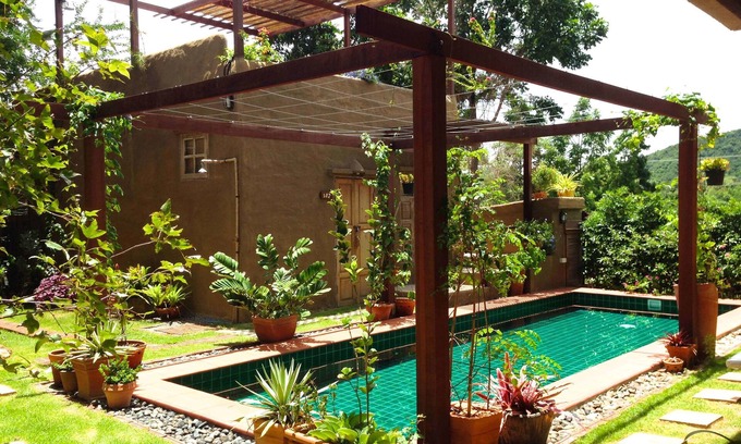 Pak Nam Pran Hotel | Discover Pranberry Earth: Family-Friendly with Pool & Breakfast