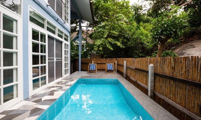 Pak Nam Pran House | Beachfront Retreat at Pranburi Beach Cottage, 4-Star Stay
