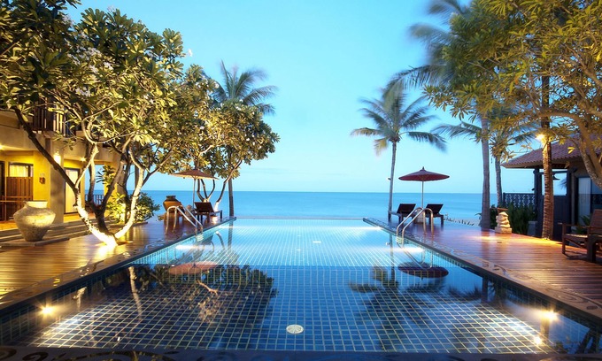 Pak Nam Pran Hotel | Discover Praseban Resort: A 4-Star Retreat with Pool & Spa