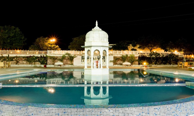 Honkra Hotel | Discover Pratap Mahal, Ajmer - IHCL SeleQtions with Pool & Spa