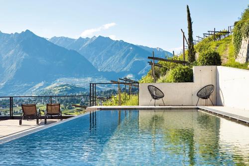 Merano Apartment | Discover Pratenberg Wine Lodge: 4-Star Oceanfront Retreat
