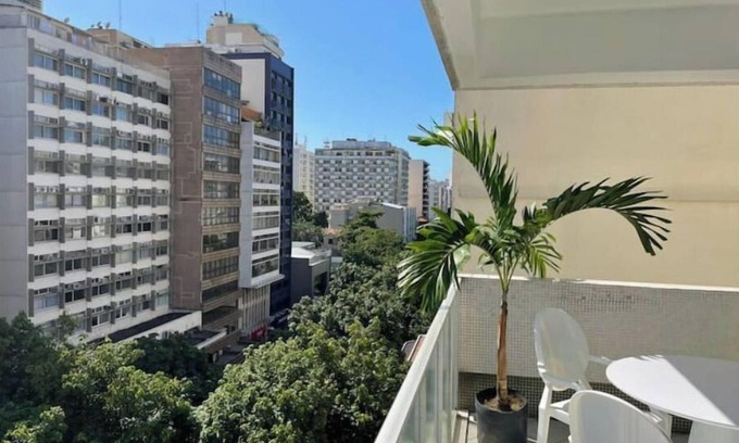 Ipanema Apartment | Bright Apartment with Terrace and Pool for Family Fun