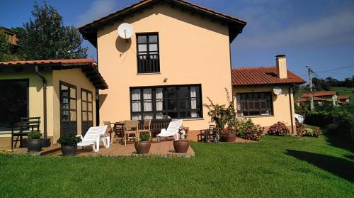Ribadesella House | Charming Country House Steps from La Marina Beach