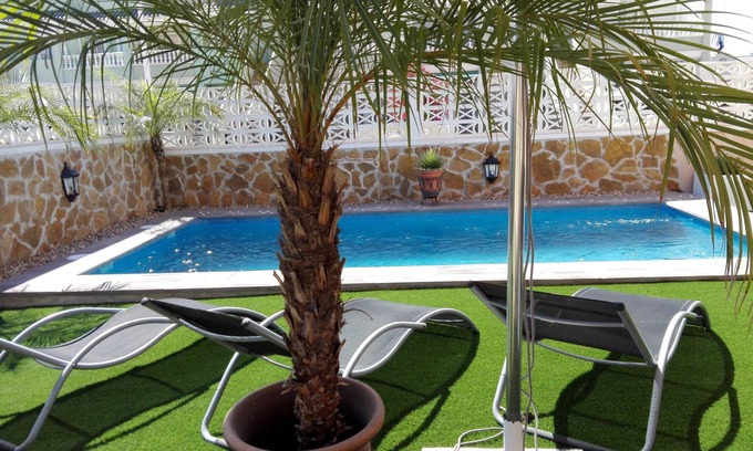 Gran Alacant House | Beautiful Preciosa Casa Finlandia: Oceanfront & Pet Friendly
