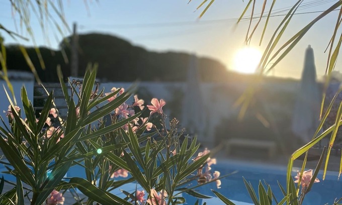 Brena y Marismas de Barbate Natural Park Cottage | Family-Friendly Retreat by Breña Natural Park Awaits
