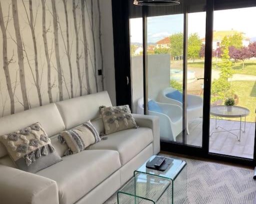 Portonovo Apartment | Stunning Apartment with Terrace & Pool in Portonovo