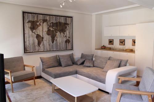 Ezcaray Apartment | Central Apartment Ideal for Families - Rated 9.1/10
