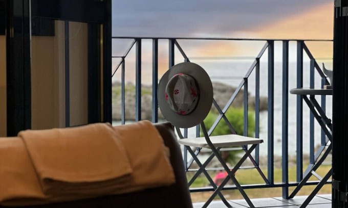 Noja Apartment | Beautiful La Goleta Apartment with Pool and Spa Amenities