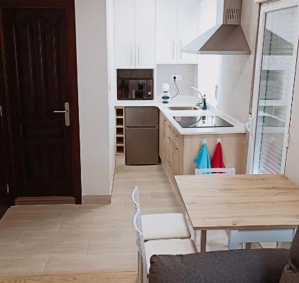 Cerdeira Apartment | Charming Oceanfront Studio in Cedeira - Rated 9/10 by Guests